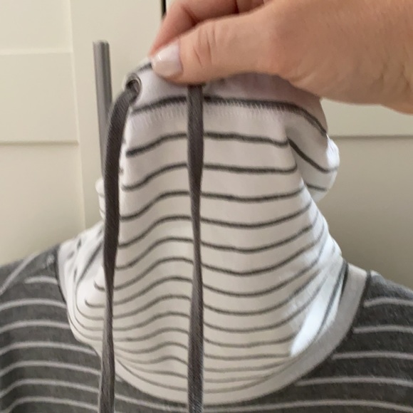 Junior large striped cowl neck top - Picture 3 of 4